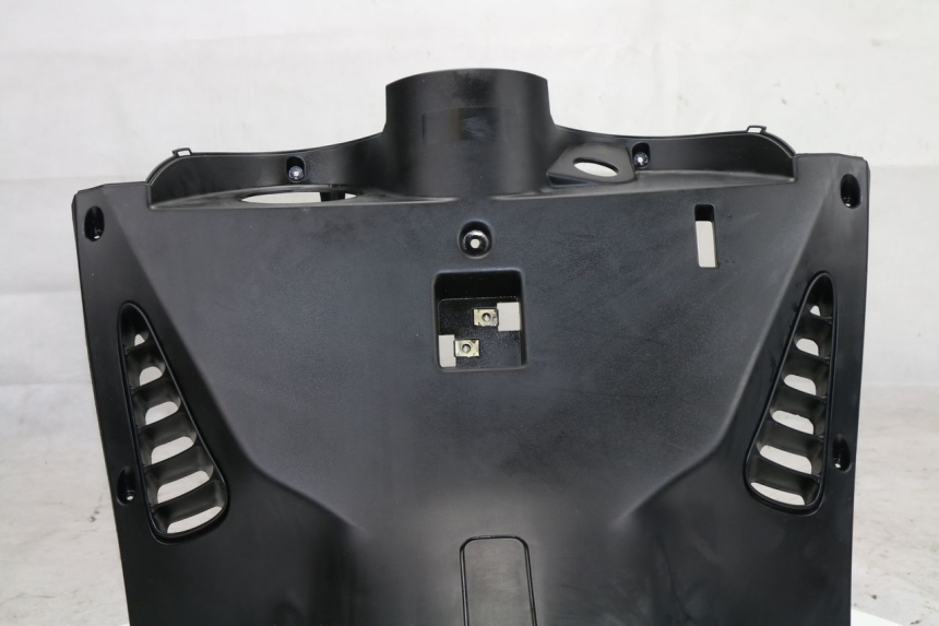 photo de TABLIER INTERIEUR KYMCO GRAND DINK 125 (2008 - 2014)
