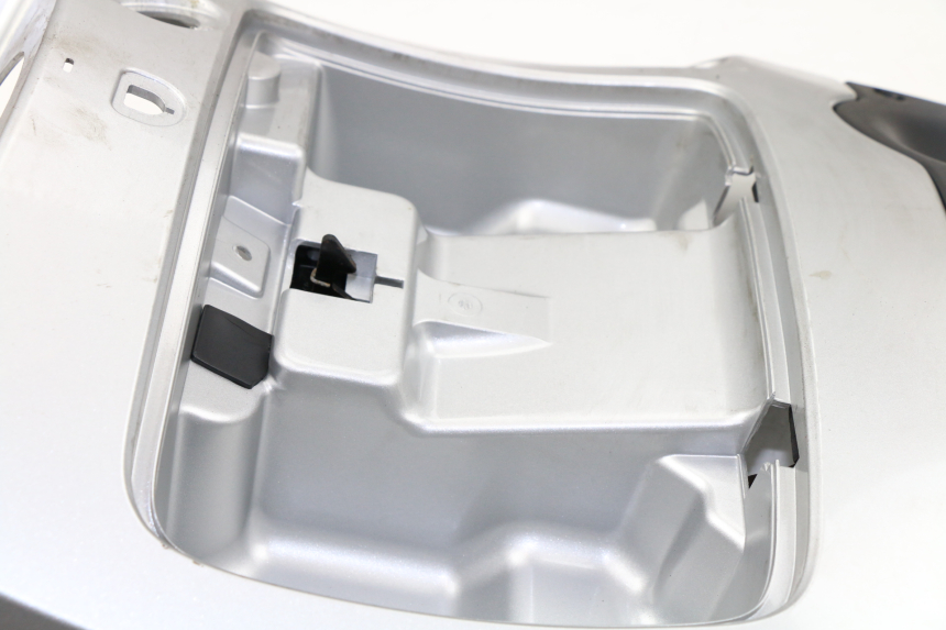 photo de TABLIER INTERIEUR KYMCO PEOPLE S 125 (2000 - 2008)