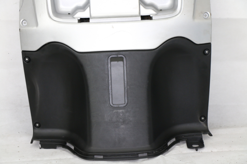 photo de TABLIER INTERIEUR KYMCO PEOPLE S 125 (2000 - 2008)