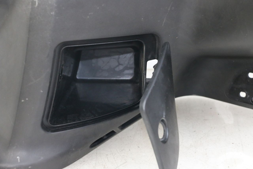 photo de TABLIER INTERIEUR KYMCO XCITING 250 (2006 - 2009)