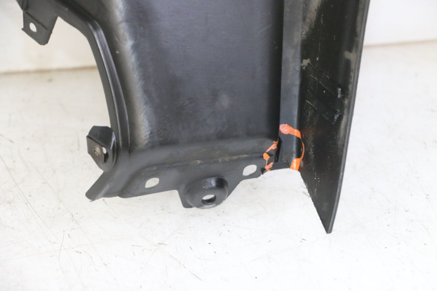 photo de TABLIER INTERIEUR PIAGGIO MP3 LT 400 (2007 - 2012)