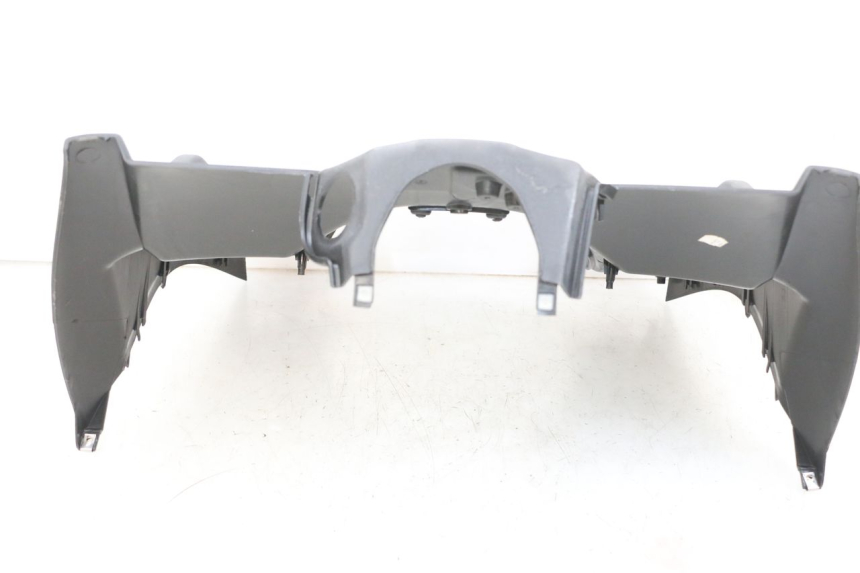 photo de TABLIER INTERIEUR PIAGGIO MP3 RL 250 (2007 - 2010) - Zoom état d’usage