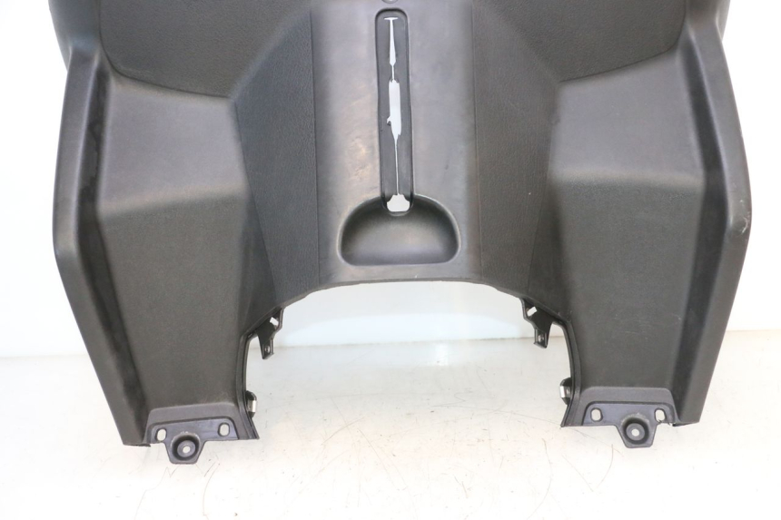 photo de TABLIER INTERIEUR PIAGGIO MP3 RL 250 (2006 - 2010) - Inspection visuelle