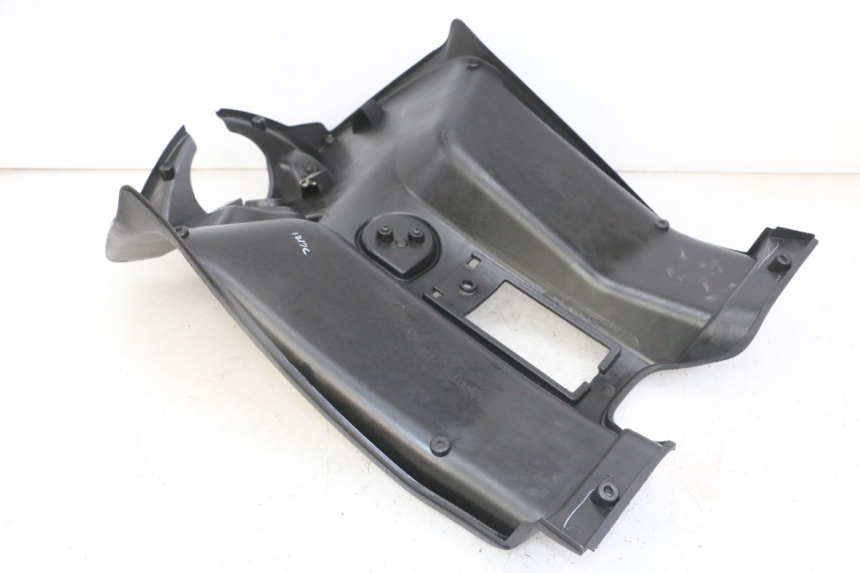 photo de TABLIER INTERIEUR PIAGGIO NEW TYPHOON 50 (2018 - 2021)