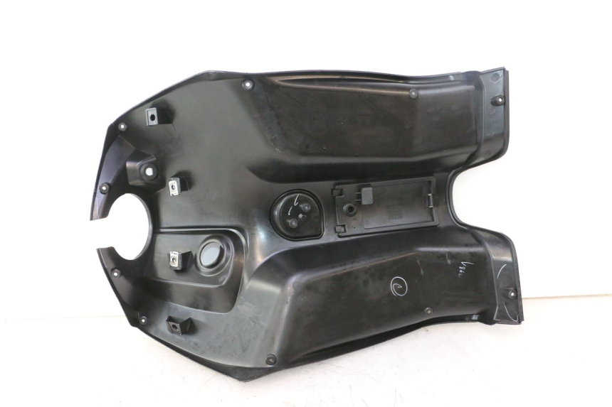 photo de TABLIER INTERIEUR PIAGGIO NEW TYPHOON 50 (2018 - 2021) - État de surface