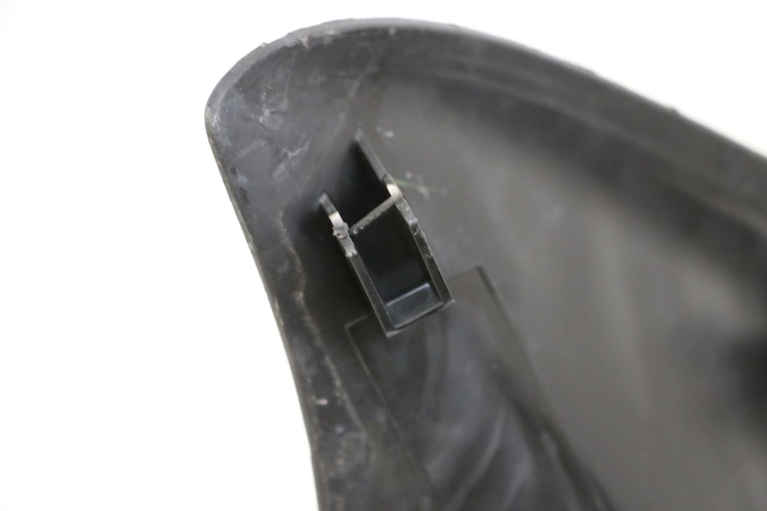 photo de TABLIER INTERIEUR HONDA PCX (JF47) 125 (2012 - 2013) - Points de fixation