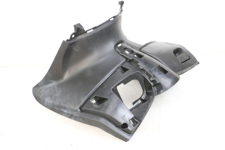 photo de TABLIER INTERIEUR HONDA PCX (JF47) 125 (2012 - 2013) - Marquages et références