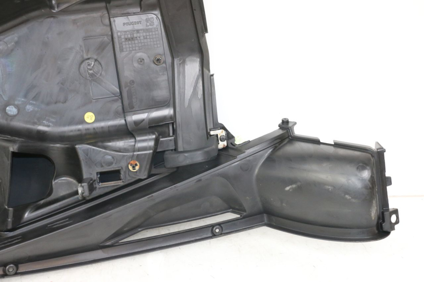photo de TABLIER INTERIEUR PEUGEOT GEOPOLIS RS 125 (2007 - 2009)