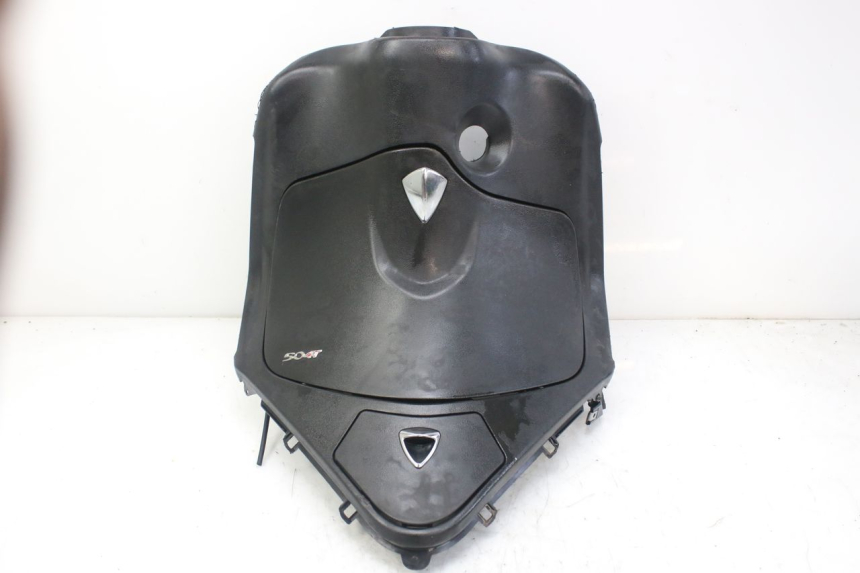 photo de TABLIER INTERIEUR PIAGGIO FLY 4T 50 (2013 - 2017)