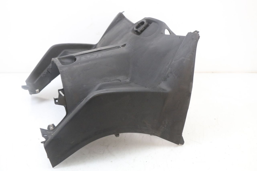 photo de TABLIER INTERIEUR PIAGGIO MP3 125 (2006 - 2014)