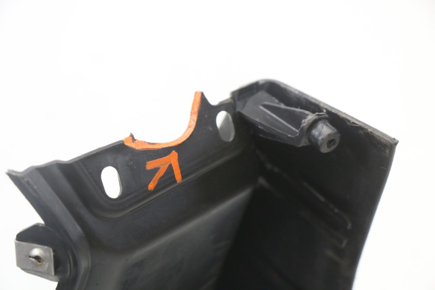 photo de TABLIER INTERIEUR PIAGGIO MP3 125 (2006 - 2014)