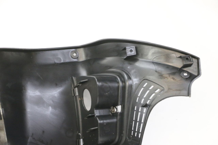 photo de TABLIER INTERIEUR PIAGGIO X8 125 (2004 - 2007)