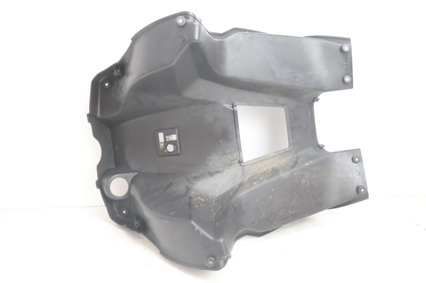 photo de TABLIER INTERIEUR RAZZO QTR 50 (2011 - 2018) - État de surface