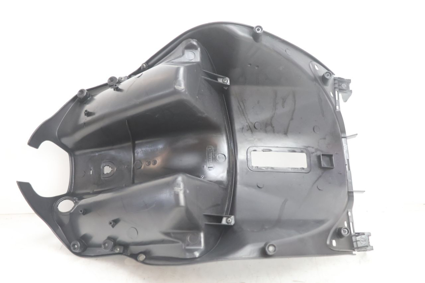 photo de TABLIER INTERIEUR TNT MOTOR ROMA 12' 2T 50 (2007 - 2018) - État de surface