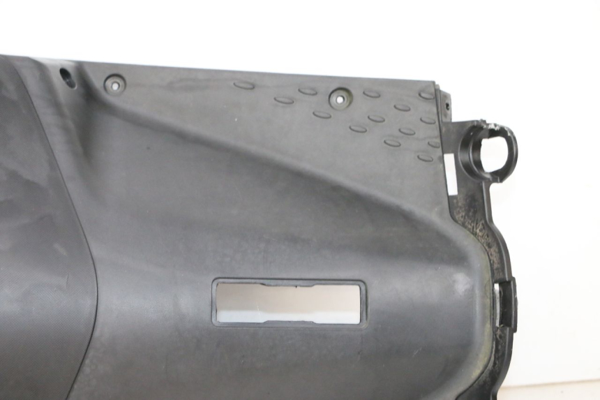 photo de TABLIER INTERIEUR JM MOTORS SANTANA 50 (2014 - 2023) - Zoom composants