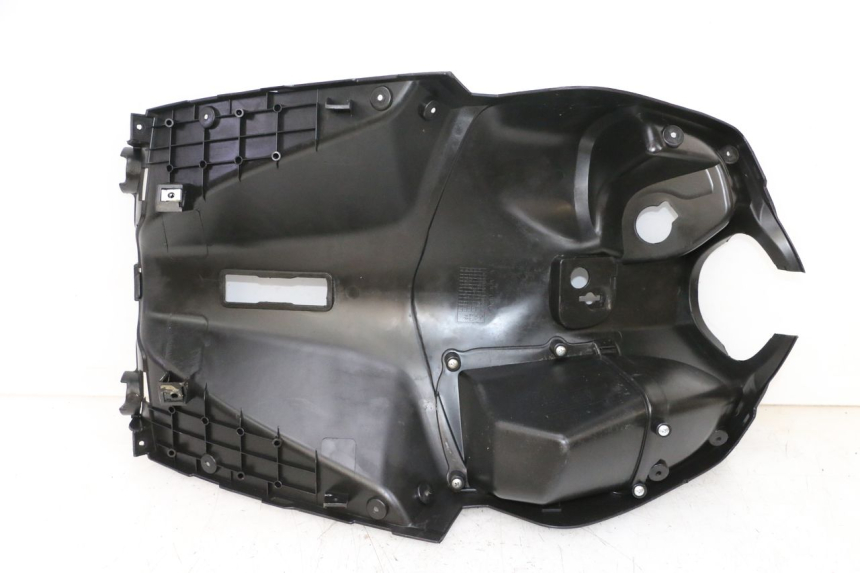 photo de TABLIER INTERIEUR JM MOTORS SANTANA 50 (2014 - 2023) - Points de fixation