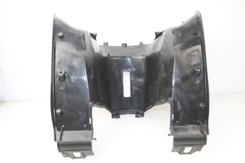 photo de TABLIER INTERIEUR RAZZO STEED 125 (2012 - 2018) - Zoom état d’usage