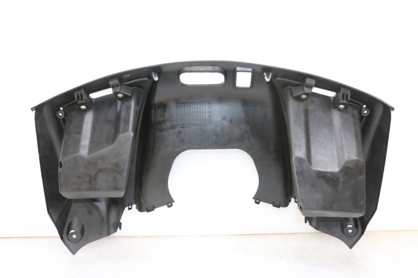photo de TABLIER INTERIEUR SUPERIEUR SUZUKI BURGMAN 650 (2013 - 2020)