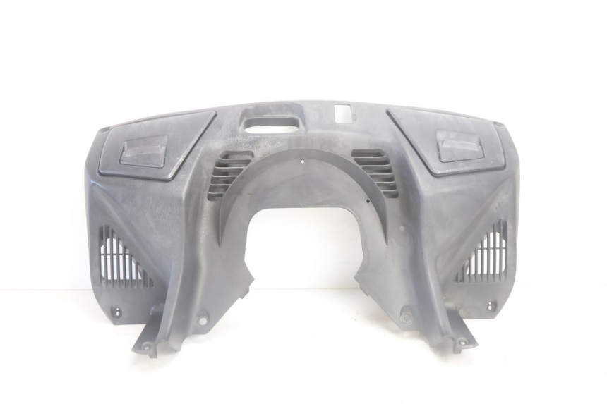 photo de TABLIER INTERIEUR SUPERIEUR SUZUKI BURGMAN EXECUTIVE ABS 650 (2006 - 2012) - Vue principale