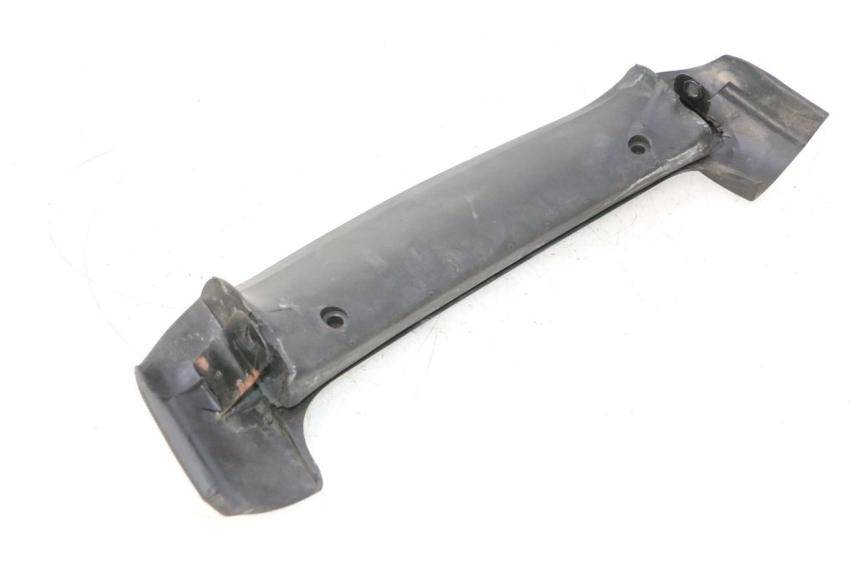 photo de TABLIER INTERIEUR SUPERIEUR BMW C1 125 (2000 - 2003) - Gros plan technique