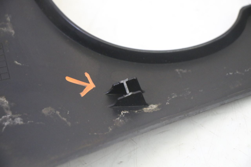 photo de TABLIER INTERIEUR SUPERIEUR HONDA FES S-WING SWING ABS 125 (2007 - 2015)