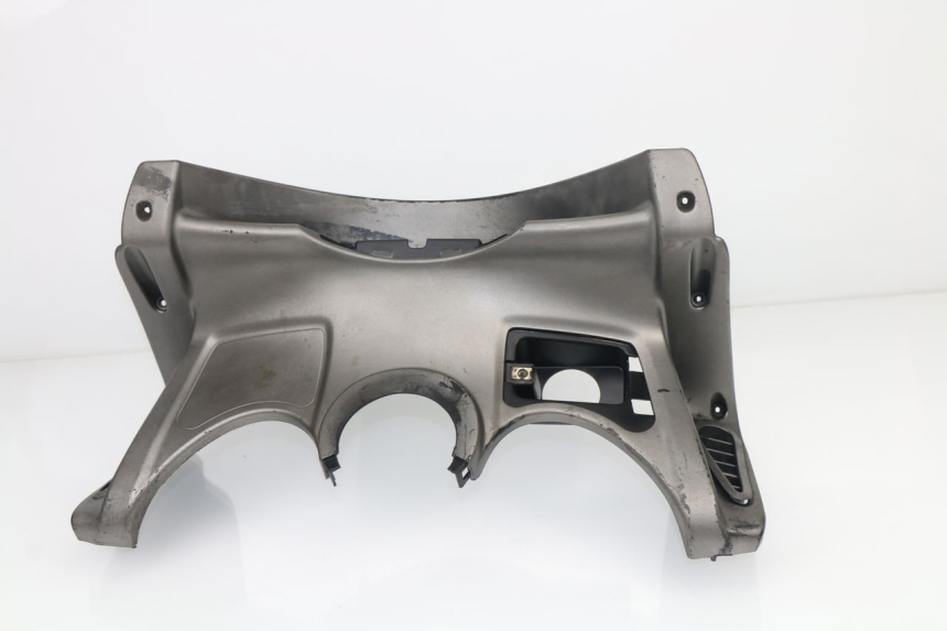 photo de TABLIER INTERIEUR SUPERIEUR KYMCO GRAND DINK 125 (2002 - 2007)