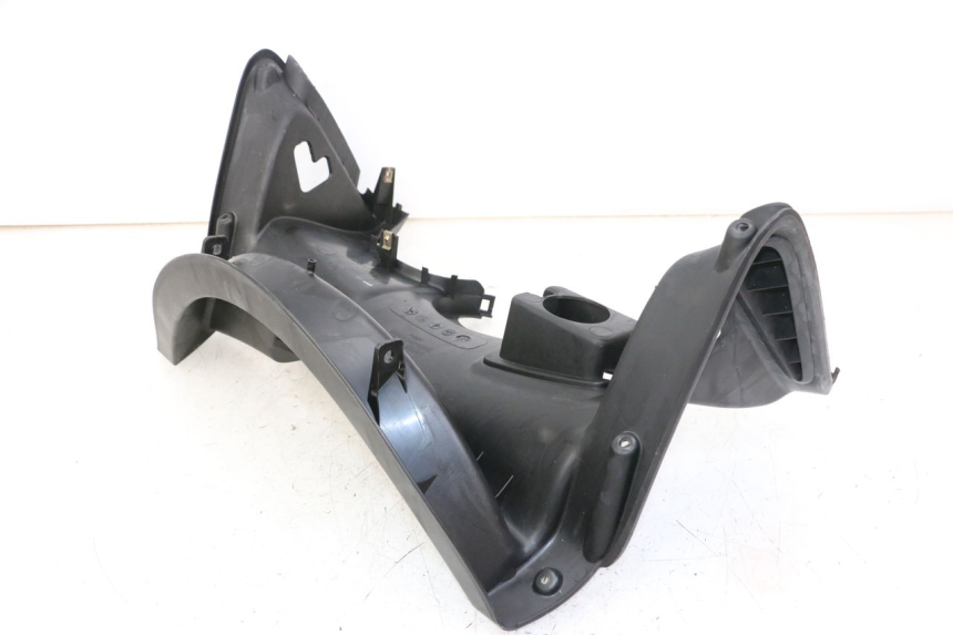photo de TABLIER INTERIEUR SUPERIEUR KYMCO GRAND DINK 125 (2008 - 2014)