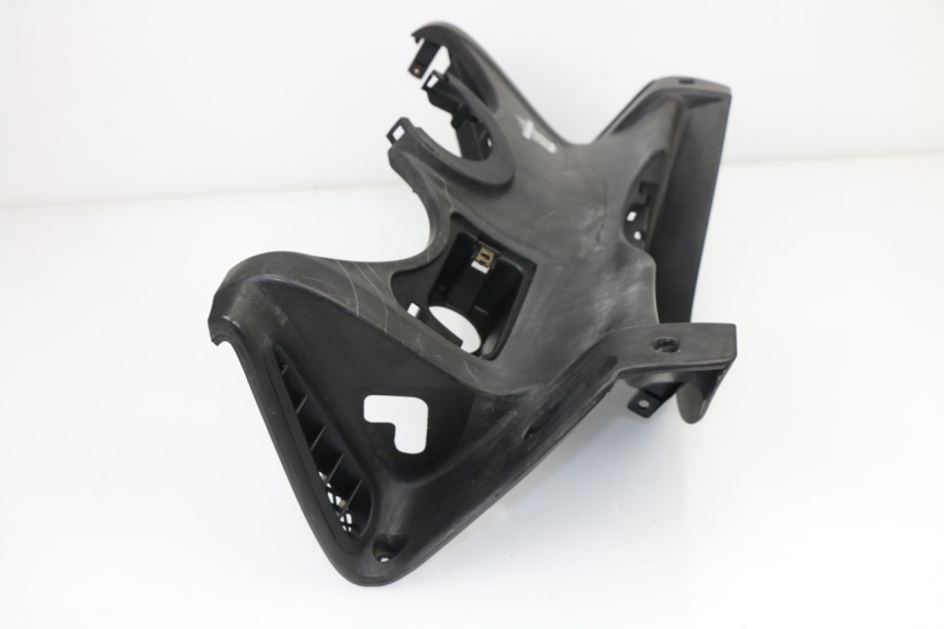 photo de TABLIER INTERIEUR SUPERIEUR KYMCO GRAND DINK 125 (2008 - 2014)