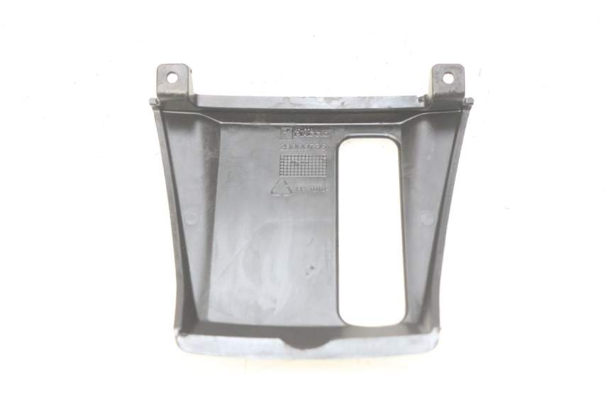 photo de TABLIER INTERIEUR SUPERIEUR PIAGGIO MP3 500 (2014 - 2016)