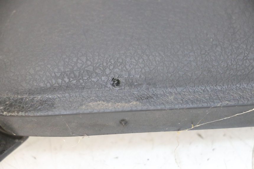 photo de TABLIER INTERIEUR SUPERIEUR YAMAHA X-MAX XMAX 125 (2010 - 2014)