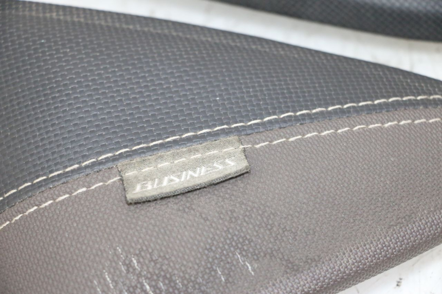 photo de TABLIER INTERIEUR SUPERIEUR YAMAHA X-MAX XMAX 125 (2010 - 2014)