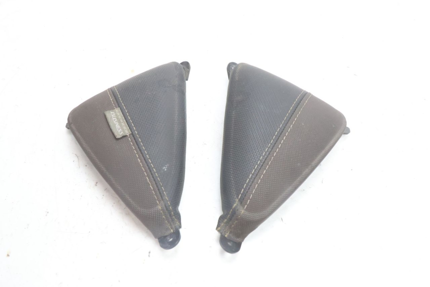 photo de TABLIER INTERIEUR SUPERIEUR YAMAHA X-MAX XMAX 125 (2010 - 2013) - Vue principale