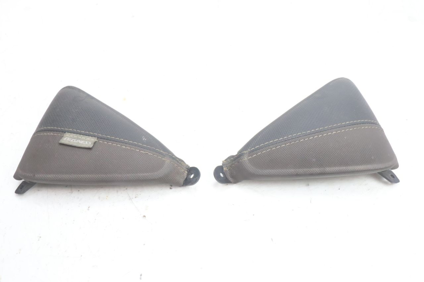 photo de TABLIER INTERIEUR SUPERIEUR YAMAHA X-MAX XMAX 125 (2010 - 2013) - Détail de la pièce