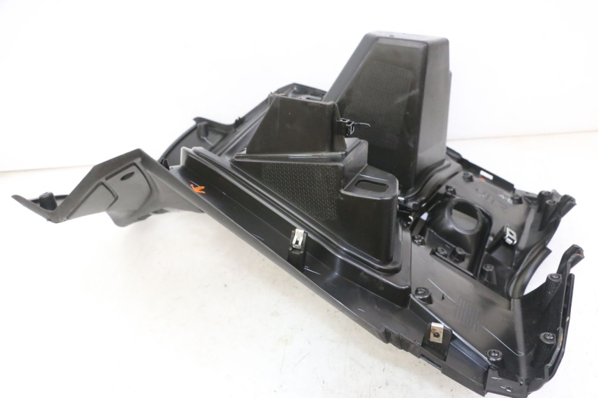photo de TABLIER INTERIEUR APRILIA SXR 50 (2021 - 2023)