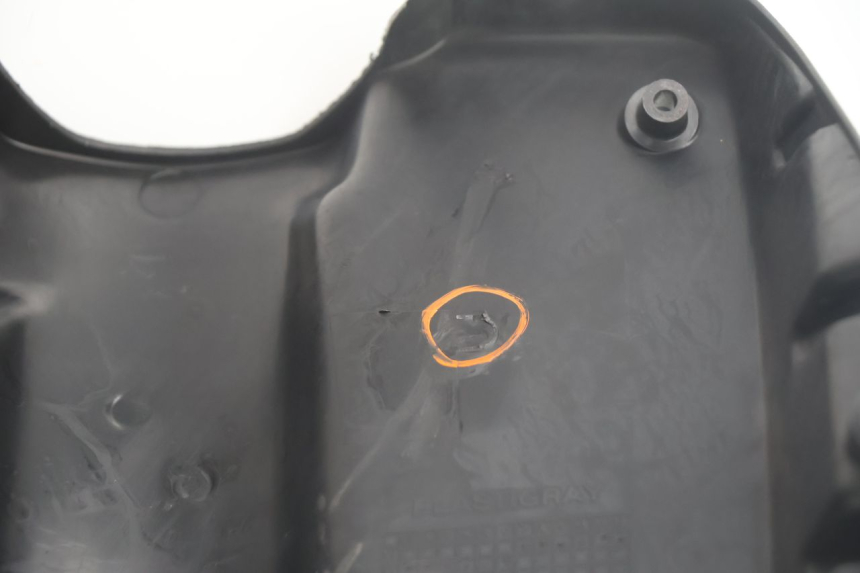 photo de TABLIER INTERIEUR PEUGEOT TREKKER 50 (1995 - 2004) - Marquages et références
