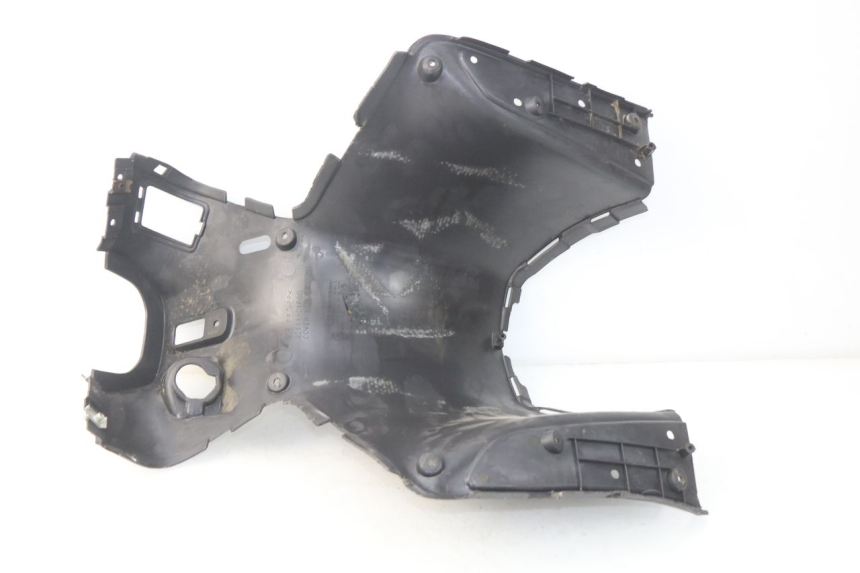 photo de TABLIER INTERIEUR SUZUKI UC EPICURO 125 (1999 - 2003)