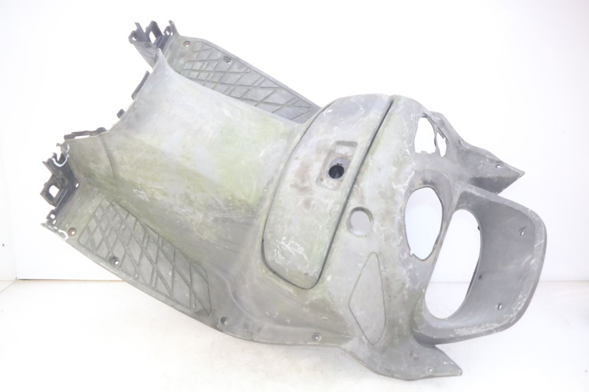 photo de TABLIER INTERIEUR SUZUKI UH BURGMAN 125 (2002 - 2006) - Vue principale