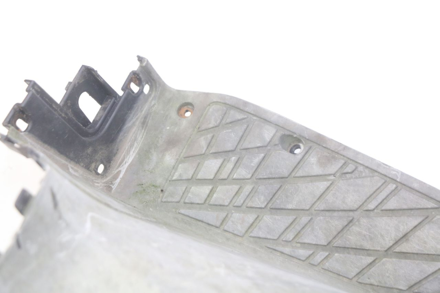 photo de TABLIER INTERIEUR SUZUKI UH BURGMAN 125 (2002 - 2006) - Vue principale