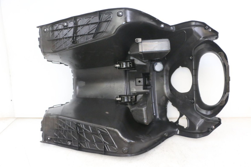 photo de TABLIER INTERIEUR SUZUKI UH BURGMAN 125 (2002 - 2006)