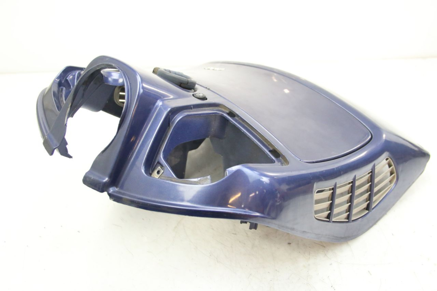 photo de TABLIER INTERIEUR PIAGGIO VESPA GRANTURISMO 125 (2003 - 2007) - Marquages et références