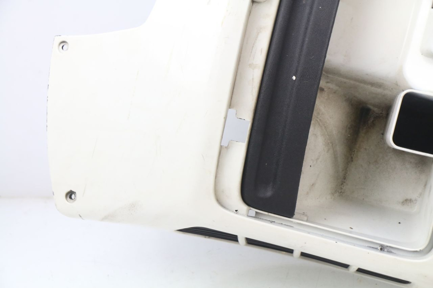 photo de TABLIER INTERIEUR PIAGGIO VESPA GTS SUPER IE 125 (2009 - 2016) - Zoom composants