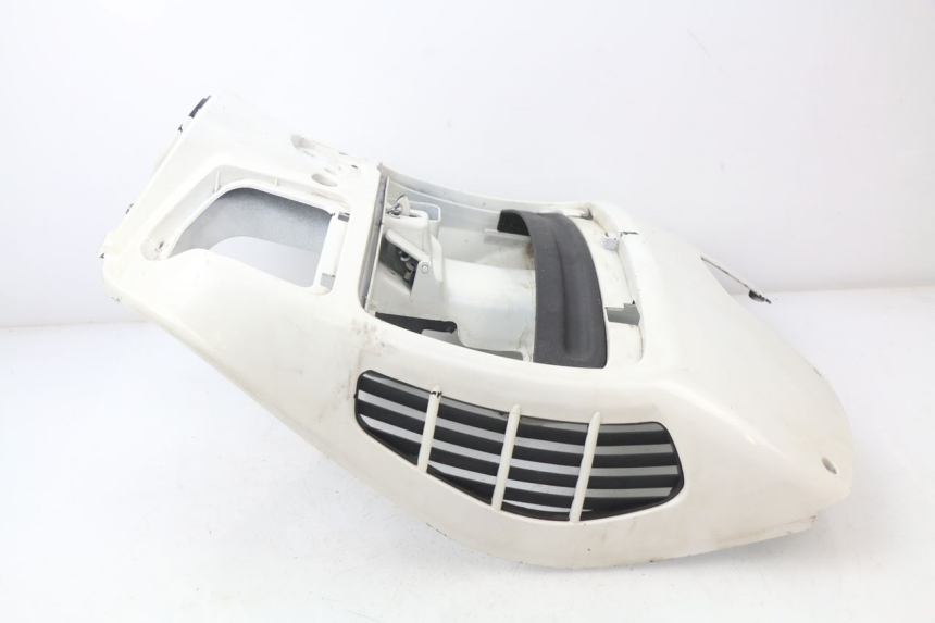 photo de TABLIER INTERIEUR PIAGGIO VESPA GTS SUPER IE 125 (2009 - 2016) - Pièce contrôlée