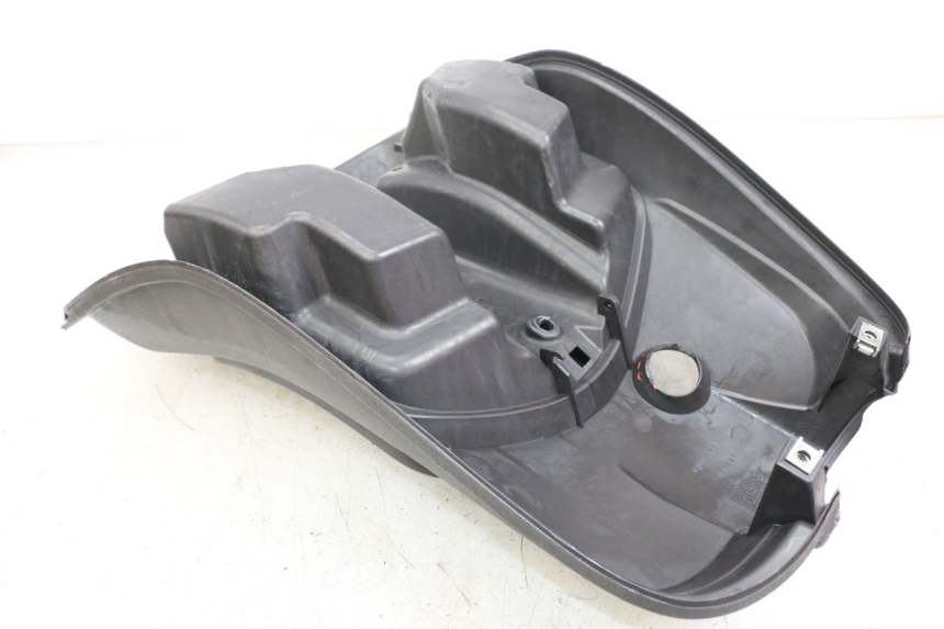 photo de TABLIER INTERIEUR PIAGGIO VESPA LX 2T 50 (2005 - 2013) - État de surface
