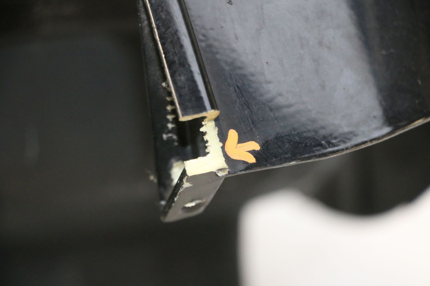 photo de TABLIER INTERIEUR PIAGGIO VESPA PK FL 2T 50 (1990 - 1996) - Zoom état d’usage