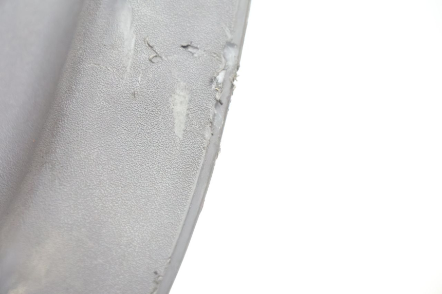 photo de TABLIER INTERIEUR PEUGEOT VIVACITY 100 (1999 - 2008) - Vue rapprochée
