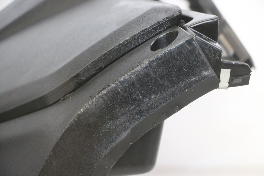 photo de TABLIER INTERIEUR YAMAHA X-MAX XMAX 125 (2010 - 2014)