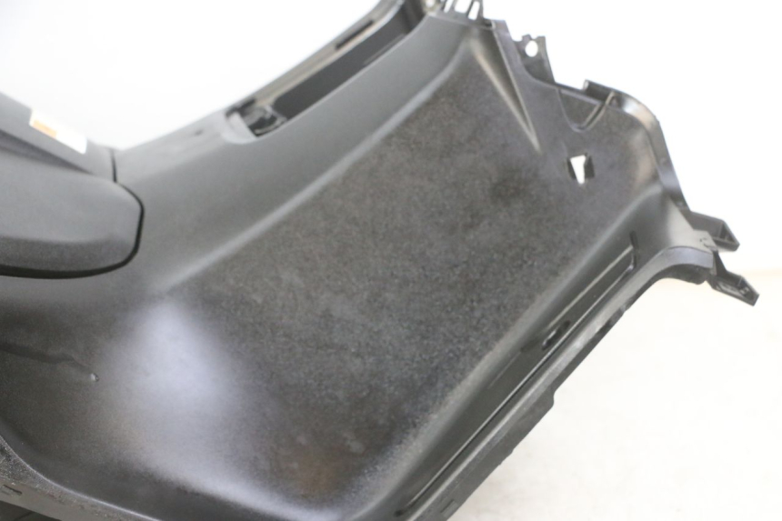 photo de TABLIER INTERIEUR YAMAHA X-MAX XMAX 125 (2010 - 2014)