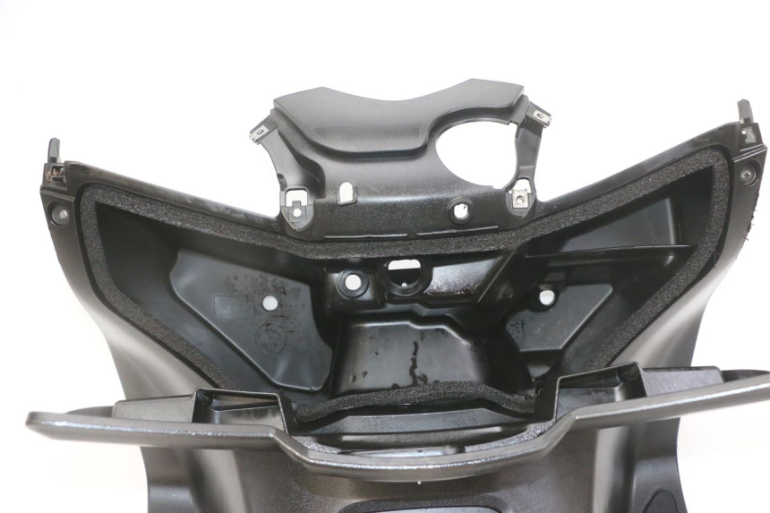 photo de TABLIER INTERIEUR YAMAHA X-MAX XMAX 125 (2010 - 2014)