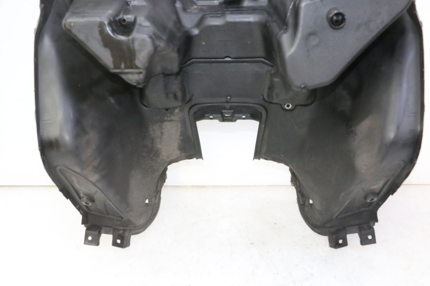 photo de TABLIER INTERIEUR YAMAHA X-MAX XMAX 125 (2010 - 2014)