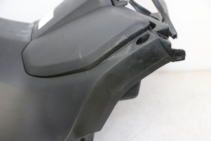 photo de TABLIER INTERIEUR YAMAHA X-MAX XMAX 125 (2010 - 2014)